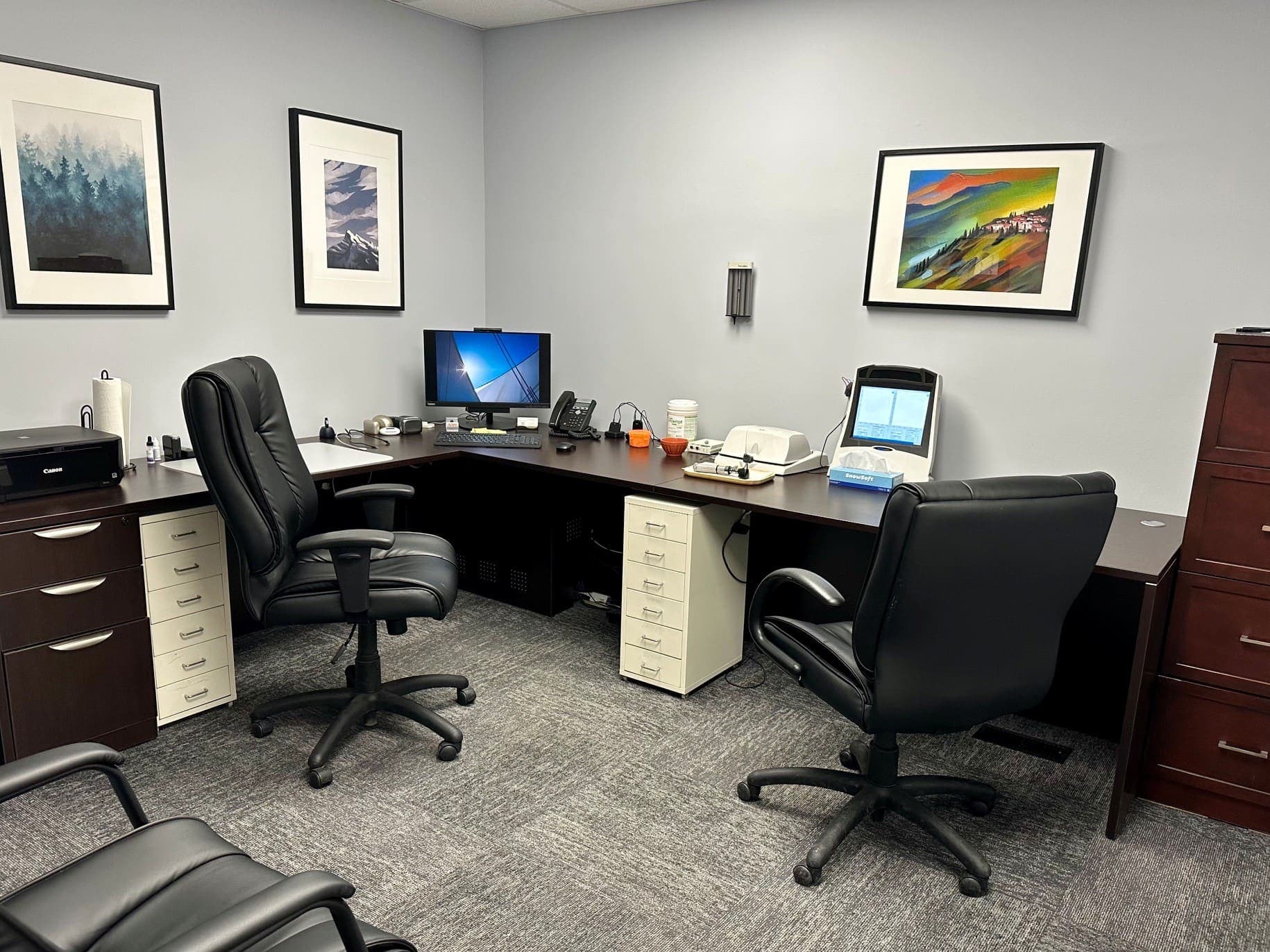 Hearing aid fitting desks and work area at Sense of Hearing Port Credit